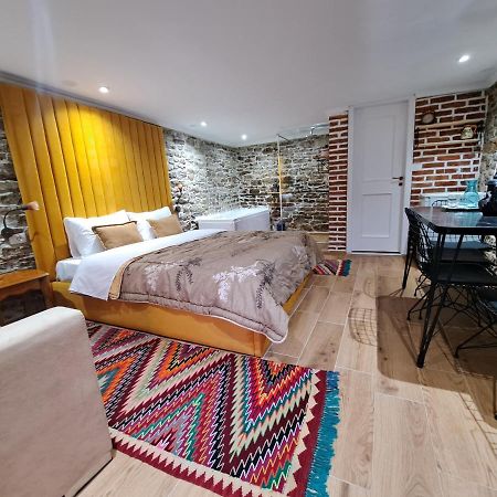 "Villa 70" Guesthouse Gjirokaster Bagian luar foto